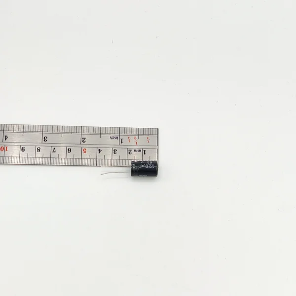 ابعاد تقریبی خازن 220 میکرو فاراد 63 ولت
